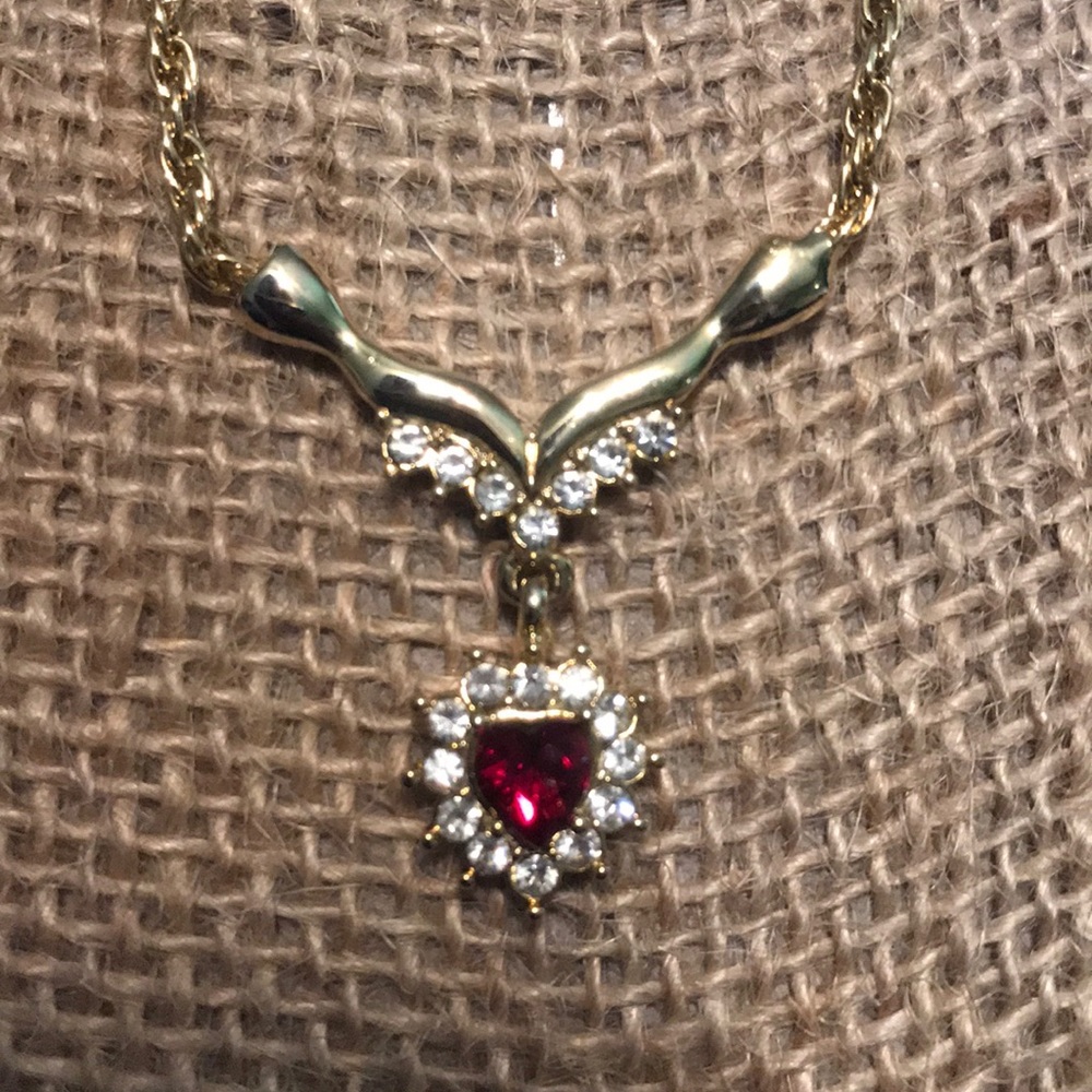 Jewelry - Picture 2 of 3